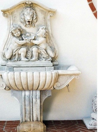 Συντριβάνι λίμνη κήπου Άργος Συντριβάνι λίμνη κήπου Άργος