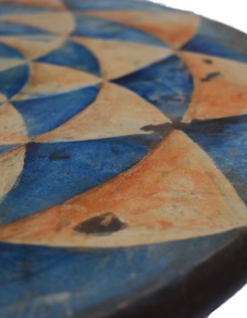 Στρογγυλά χειροποίητα τραπέζια Νίκη Στρογγυλά χειροποίητα τραπέζια Νίκη