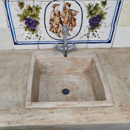 Μικρός Χειροποίητος Πέτρινος Νεροχύτης Κουζίνας  48,5 χ 48,5 χ 17 cm