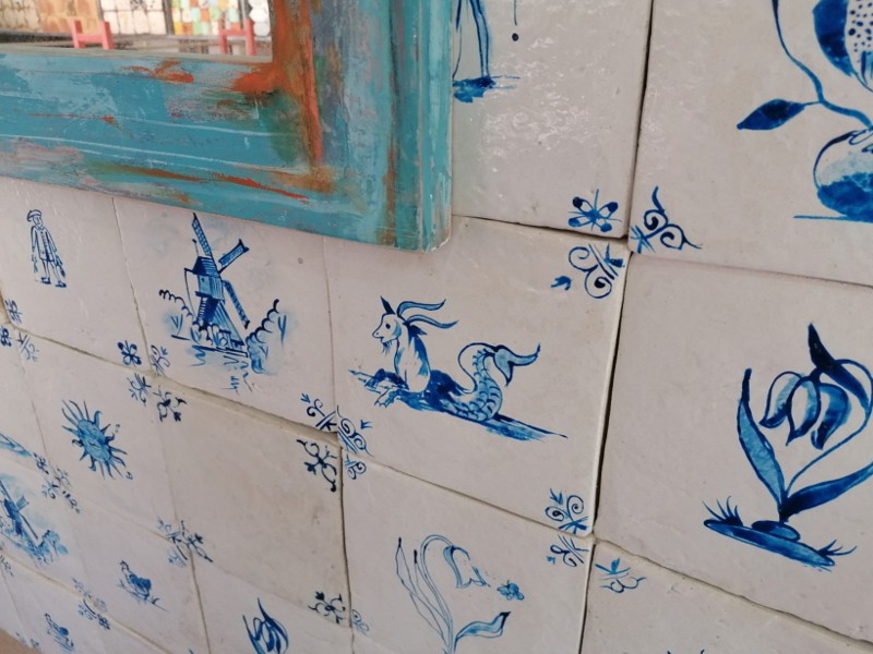 Blue Design Χειροποίητα Πλακάκια Τραβερτίνο Mix Σχέδια Κλασικά Blue Design Χειροποίητα Πλακάκια Τραβερτίνο Mix Σχέδια Κλασικά
