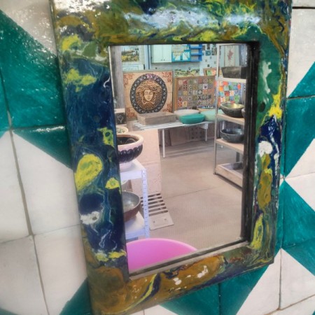 Χειροποίητος πολύχρωμος design καθρέφτης προσφορά 100.00 €