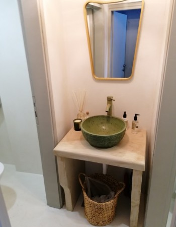 Handmade Έπιπλο Μπάνιου Μασίφ Πέτρα Τραβερτίνο Νέδα